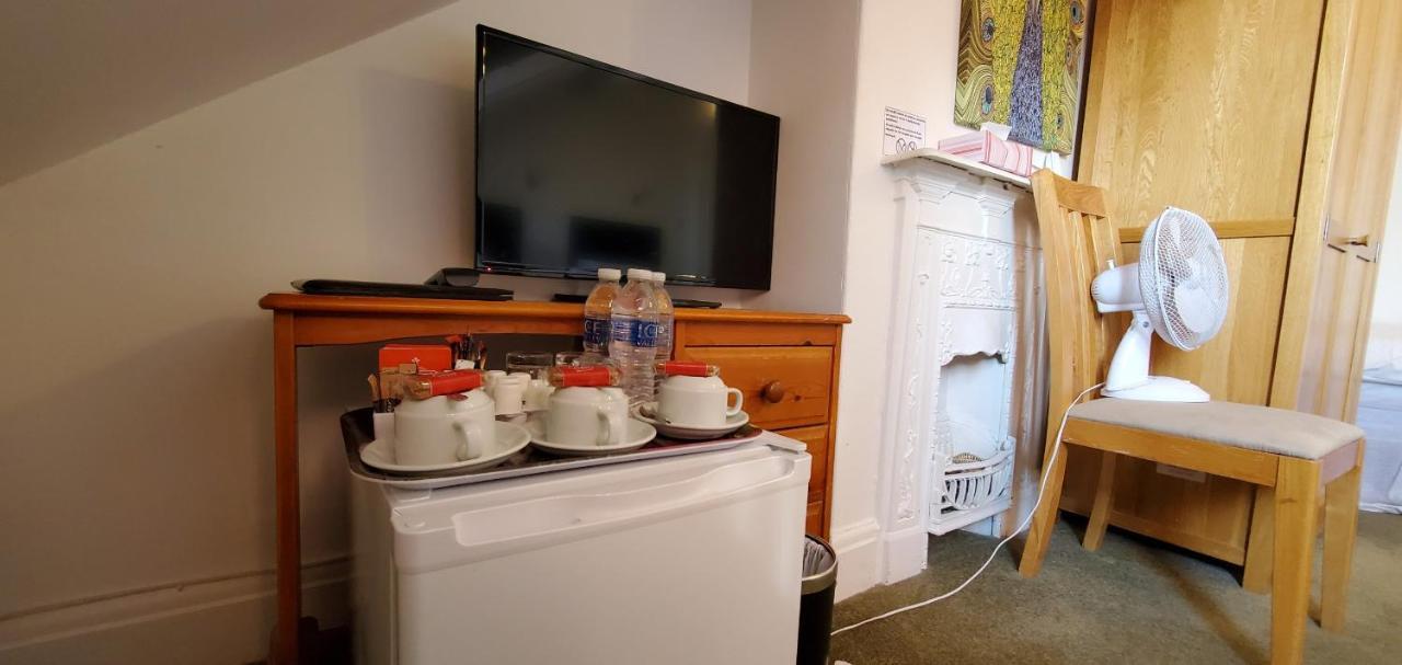 Diamonds Guest House York Buitenkant foto