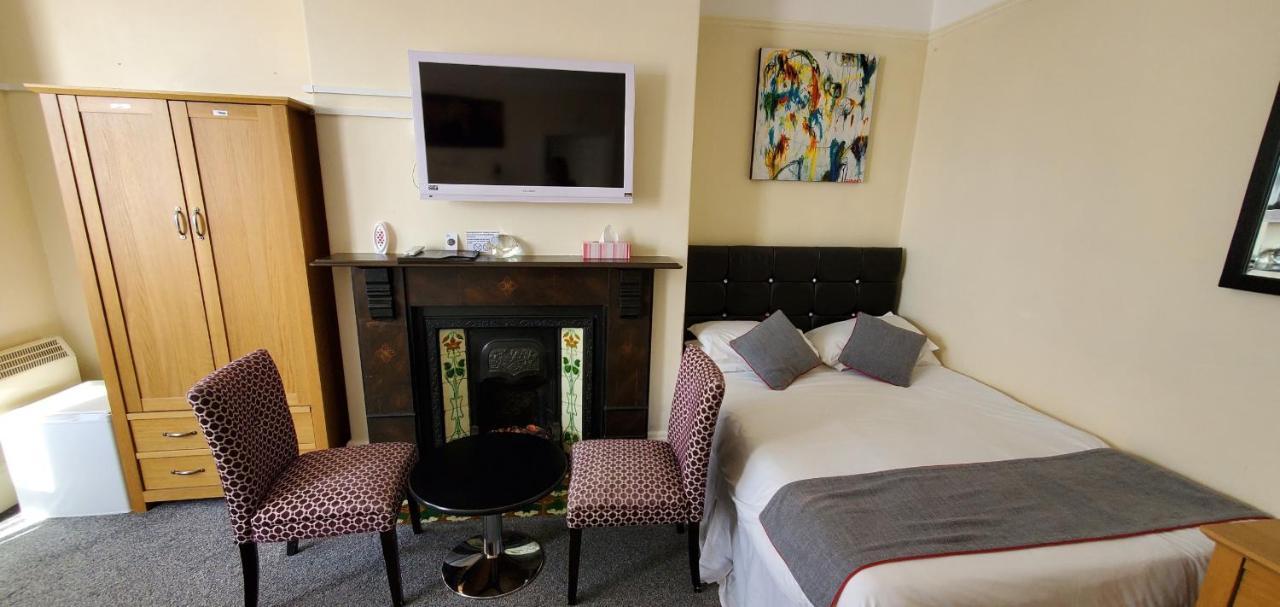 Diamonds Guest House York Buitenkant foto