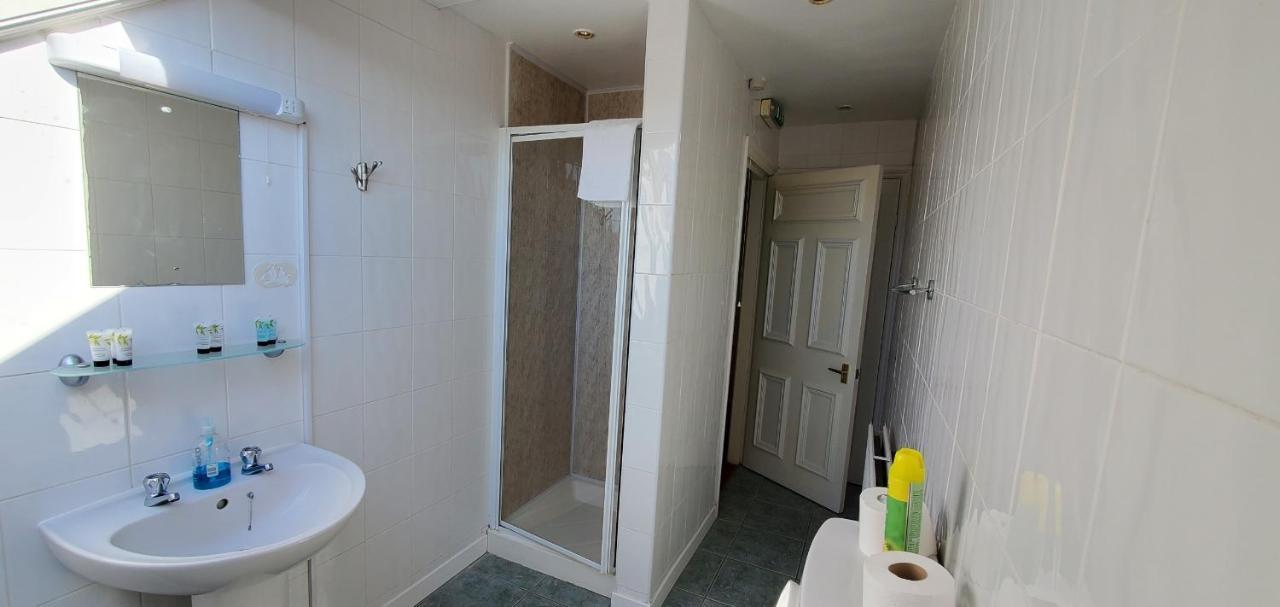 Diamonds Guest House York Buitenkant foto