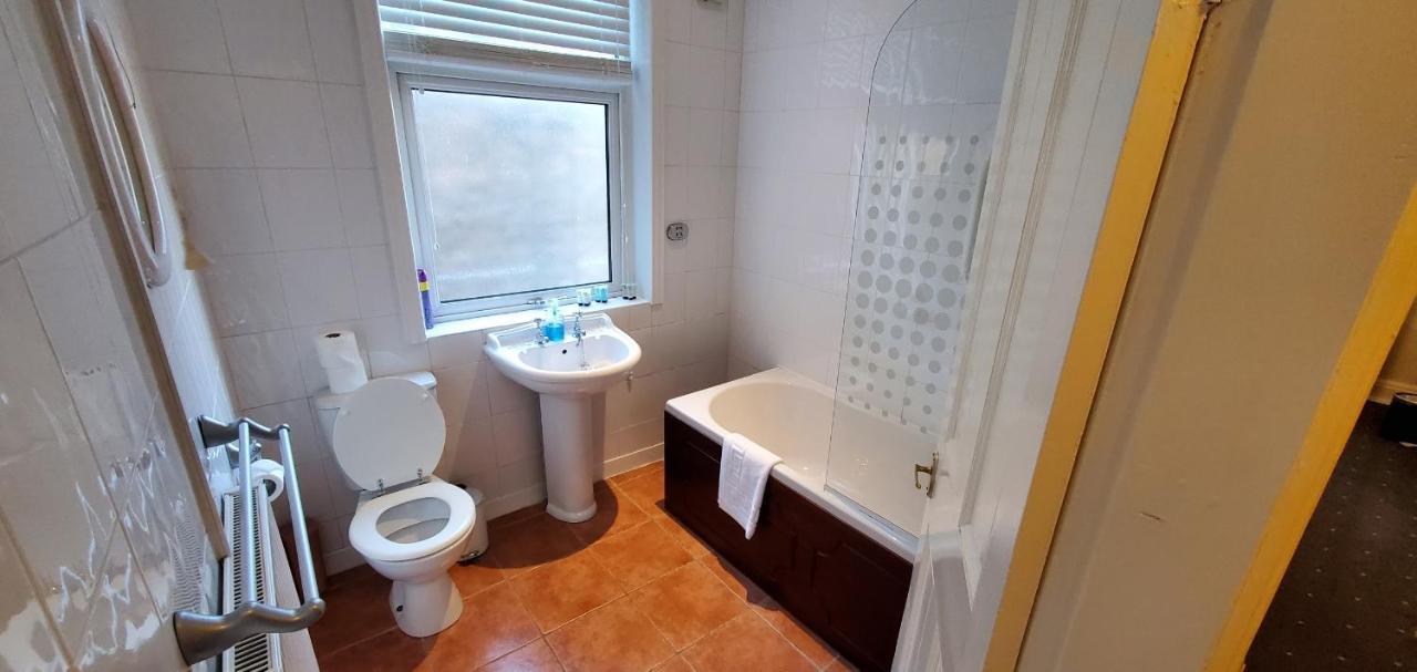 Diamonds Guest House York Buitenkant foto