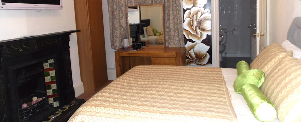 Diamonds Guest House York Buitenkant foto