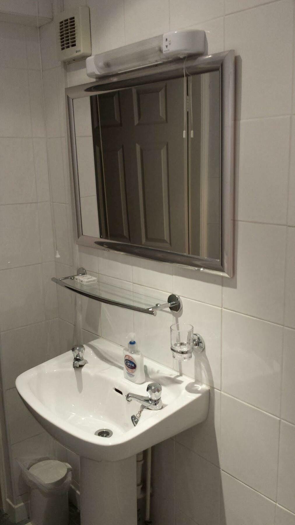 Diamonds Guest House York Buitenkant foto